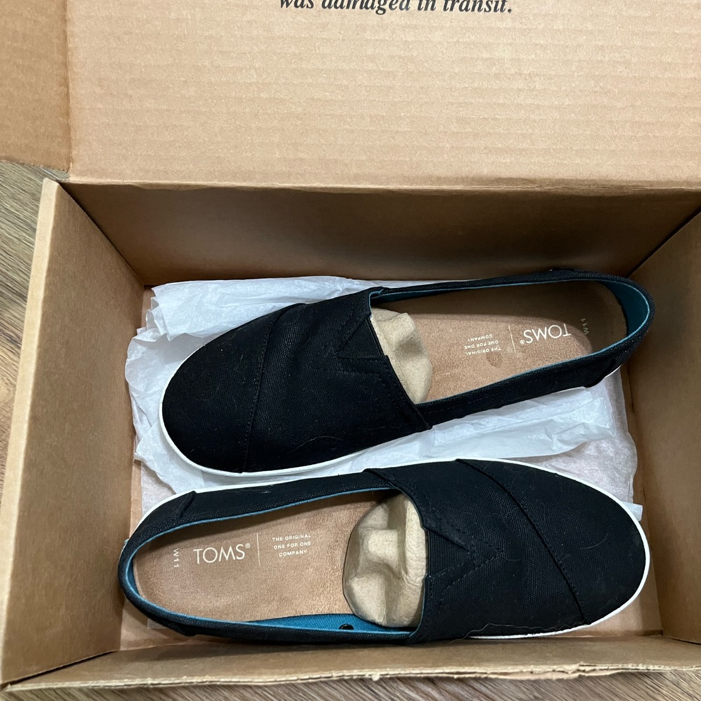 Toms black shoes, size 11, new in box